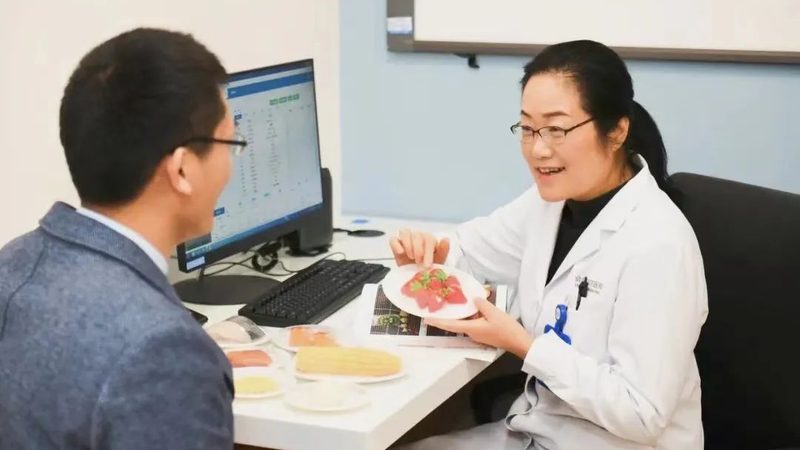 孕前体检项目主要包括以下几类：